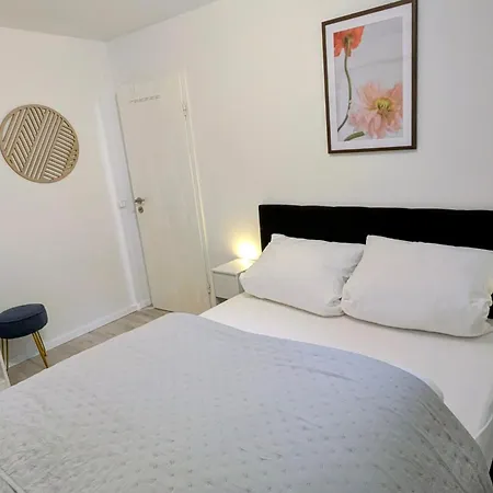 Souterrain Casa Siegburg-kaldauen *